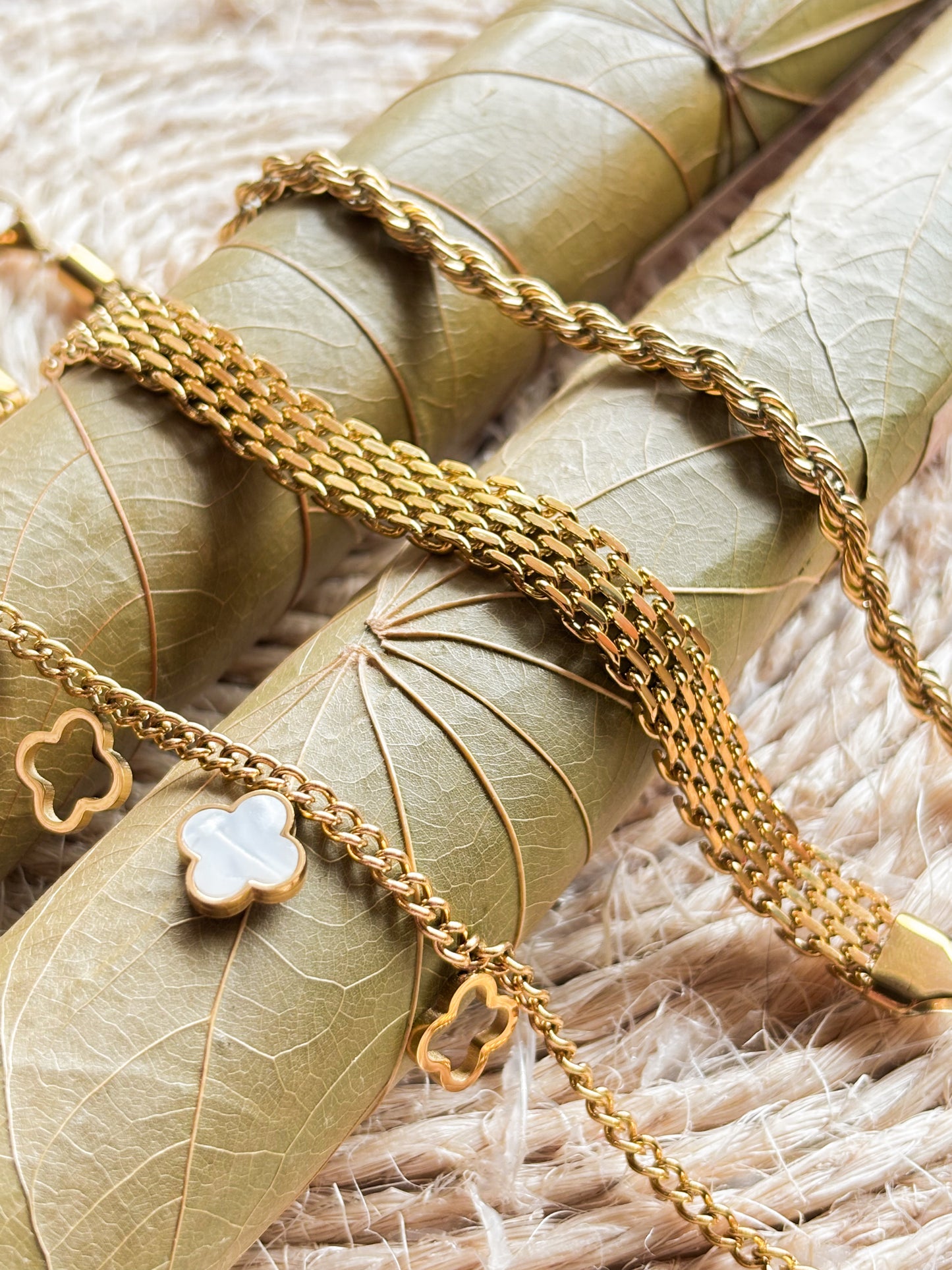 Pulseira Semanggi